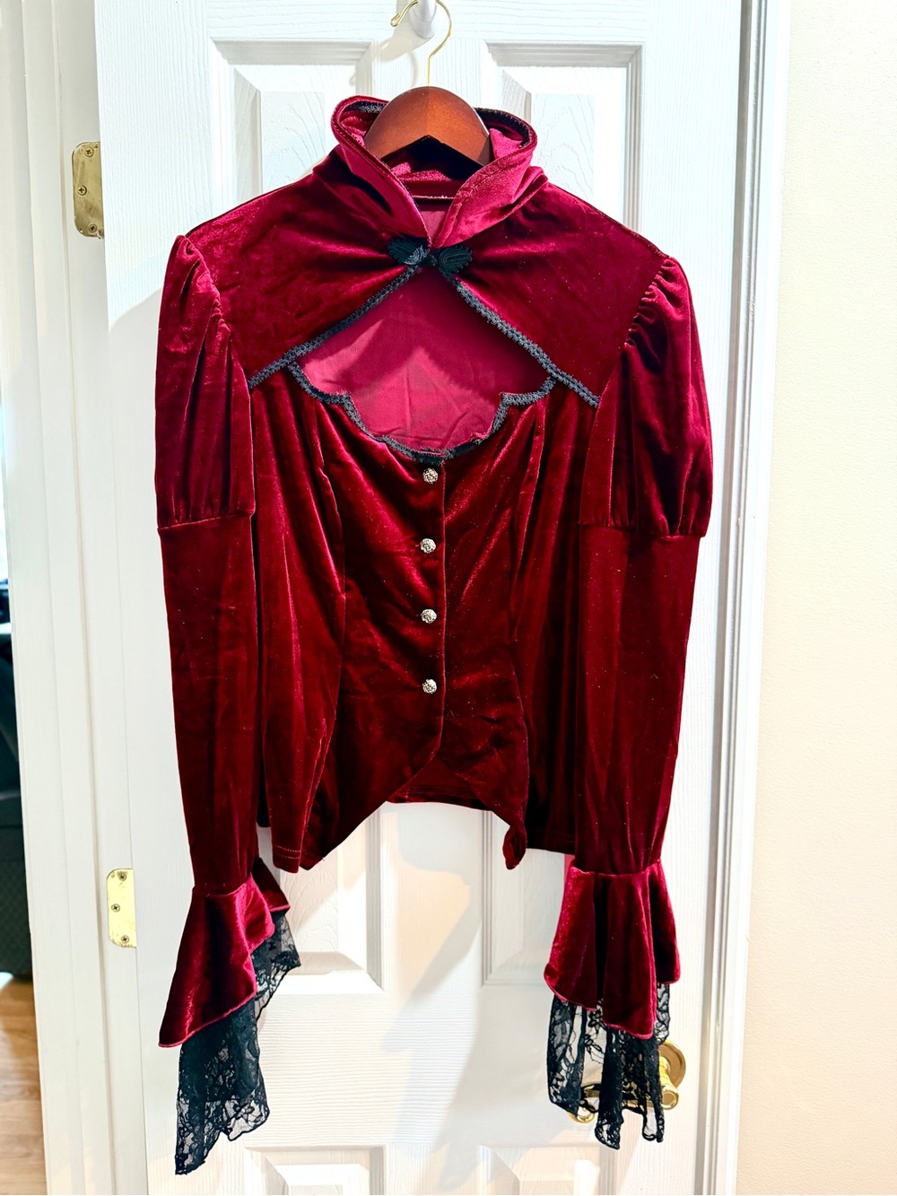 ROMWE Goth Stand Up Collar Burgundy Cutout Blouse w/Flair Sleeves & Lace Trim XL - Picture 2 of 10